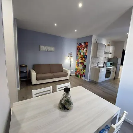 Apartment Dante *
